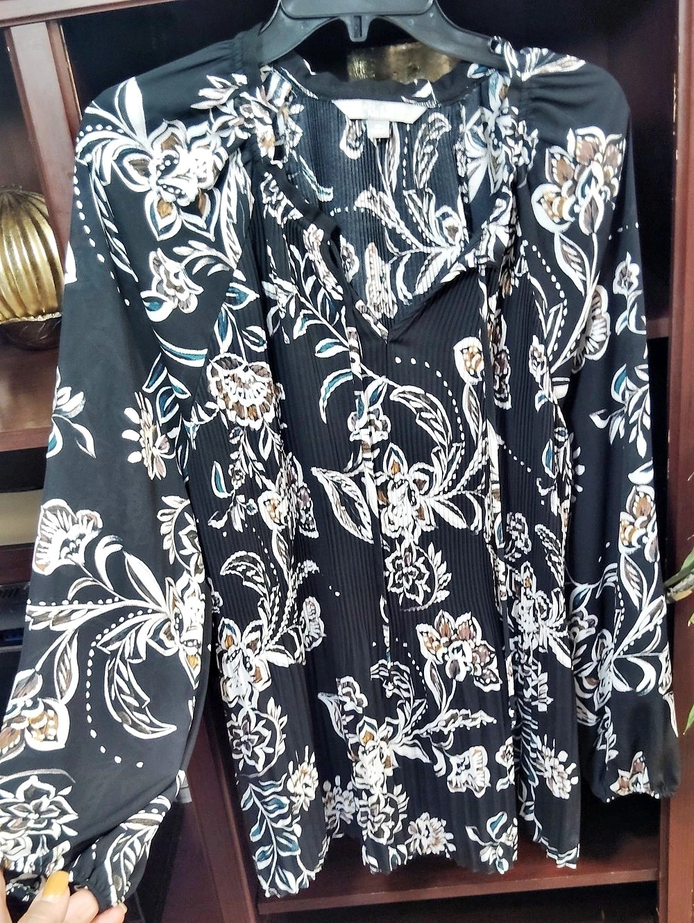 Valerie Stevens Floral Tunic Black & White Size 2X Like New